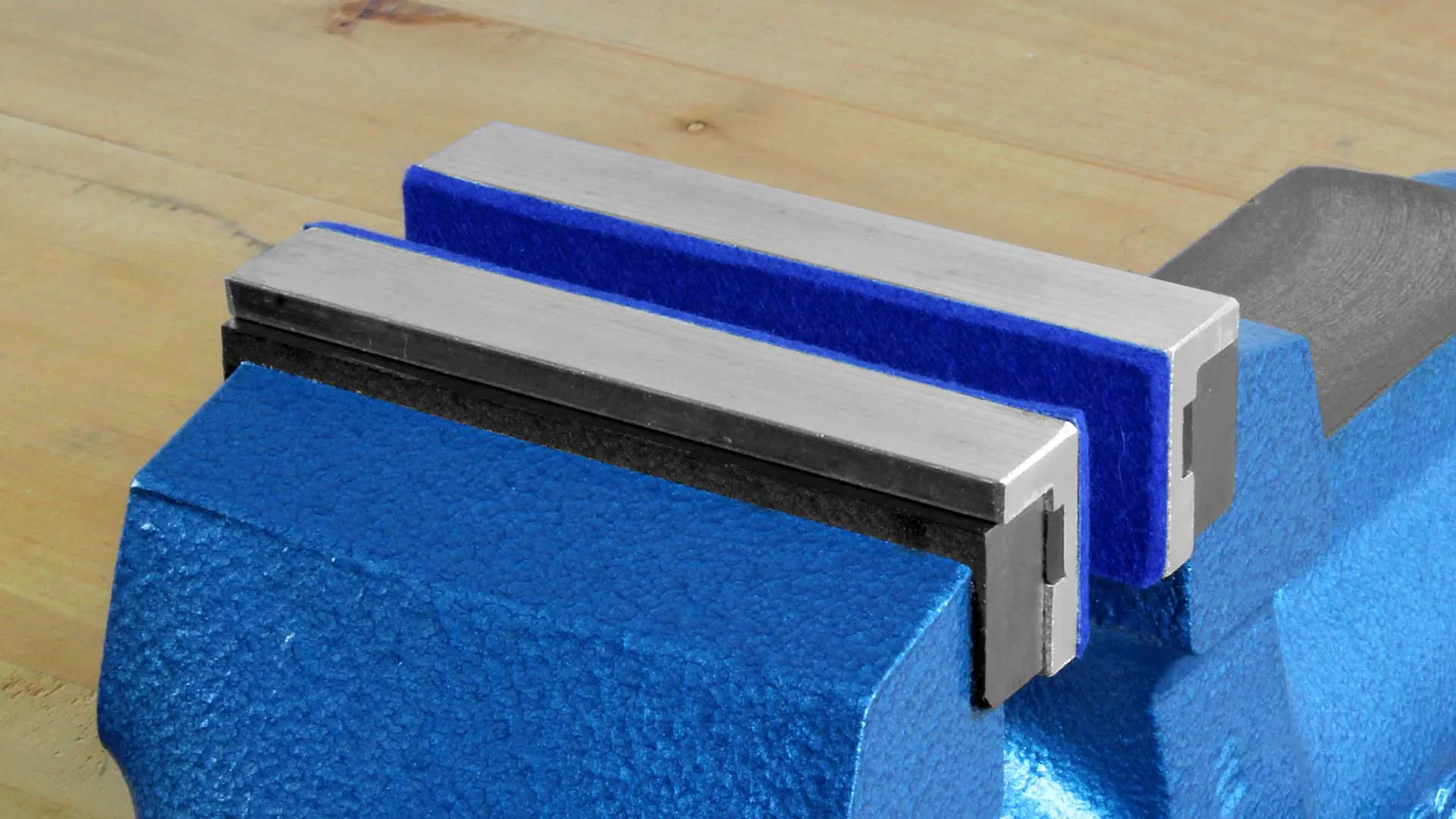Pair Magnetic Aluminium Jaws 125mm with Felt Layers for YORK Mechanic's Bench Vice