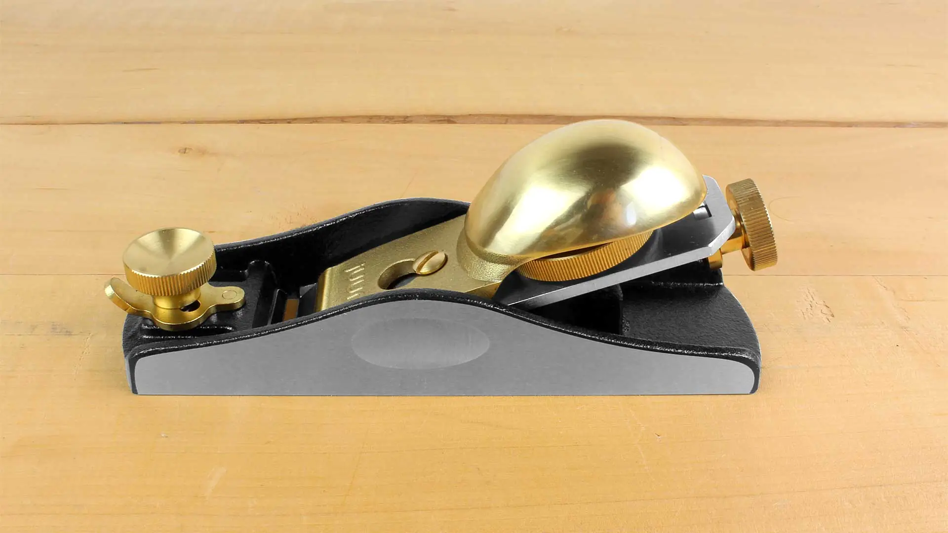 Block Plane Blade 1-3/8 inch = 35 mm with Mouth Adjustment JUUMA Block Plane Blade 1-3/8 inch = 35 mm with Mouth Adjustment JUUMA