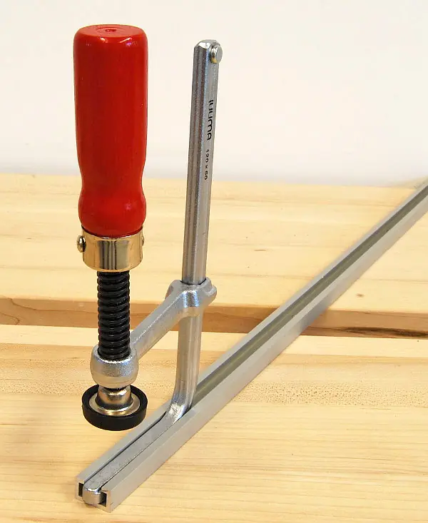 Clamp for T-Tracks 120/60 mm with Wooden Handle P.P. Pad included jUUMA Clamp for T-Tracks 120/60 mm with Wooden Handle P.P. Pad included jUUMA