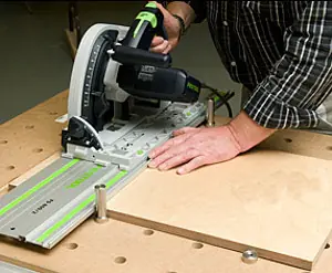 Pair Small Round Dogs for Holes 20 mm (Parf Dogs) VERITAS Pair Small Round Dogs for Holes 20 mm (Parf Dogs) VERITAS