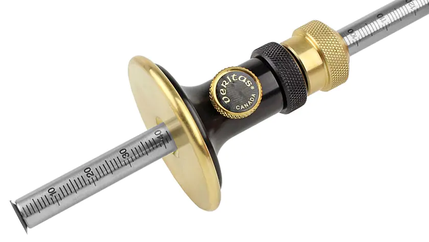 Metric Graduated Wheel Marking Gauge with Micro-Adjustment VERITAS Metric Graduated Wheel Marking Gauge with Micro-Adjustment VERITAS
