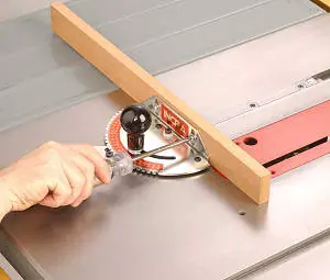 INCRA Miter V27 with 27 Angle Lock Stops INCRA Miter V27 with 27 Angle Lock Stops