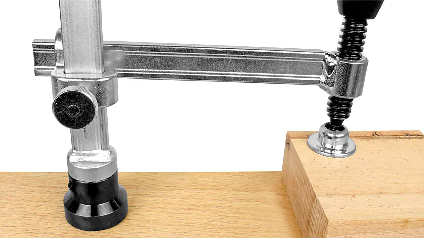 Clamping elements with variable extension