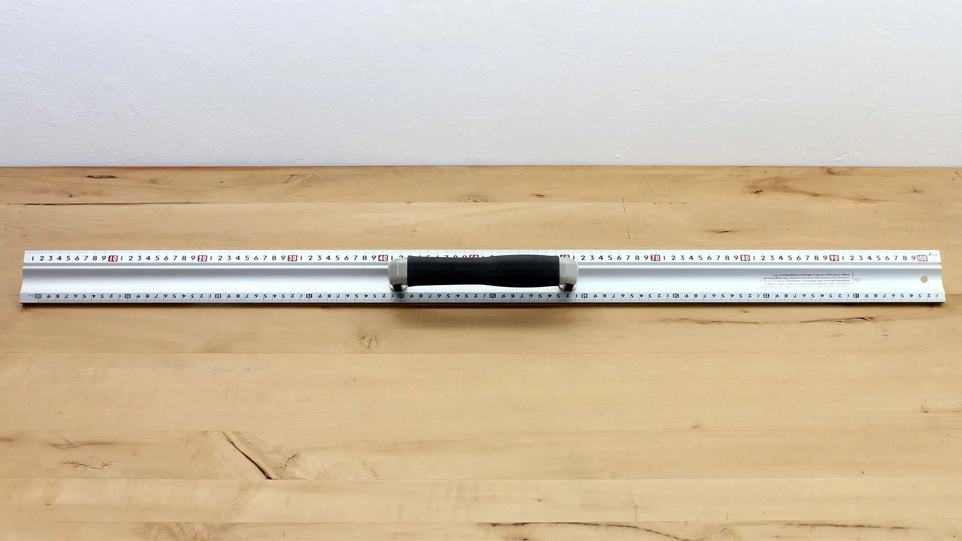 Aluminium Cutting Rule with Steel Edge and Handle 100cm SHINWA