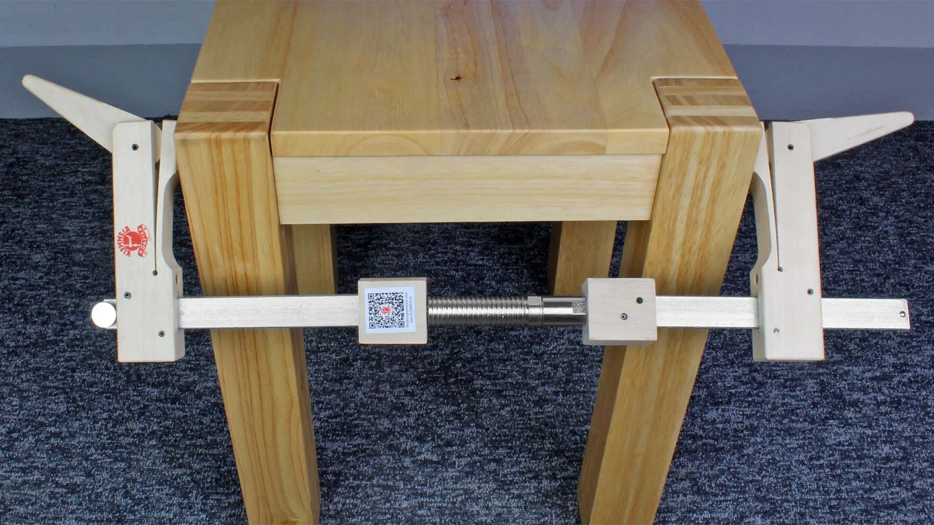 Klemmsia workbench adapter working height 250 mm for round holes 19 mm Klemmsia workbench adapter working height 250 mm for round holes 19 mm