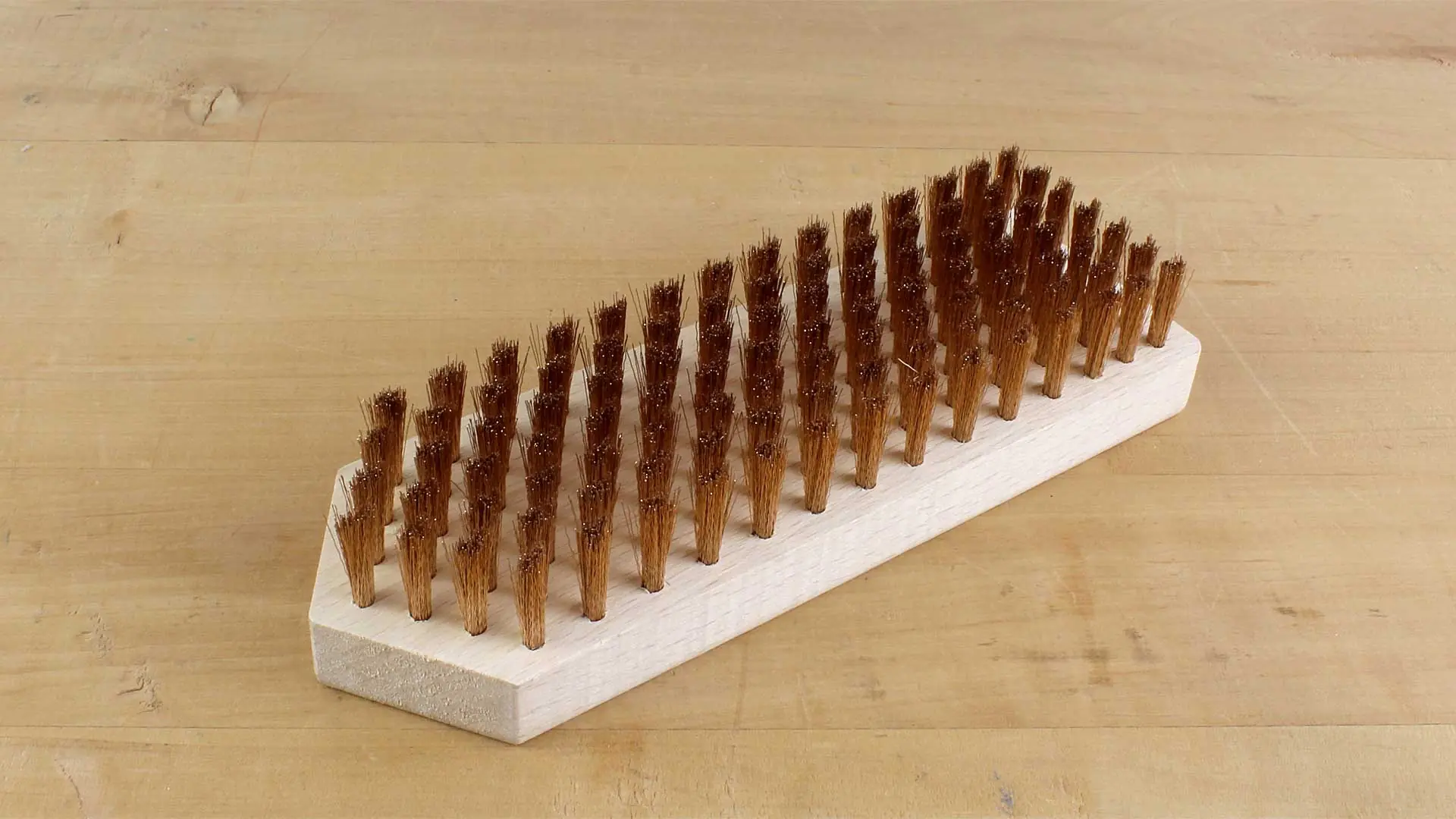 Staining Brush Bronze Crimped 180x60mm