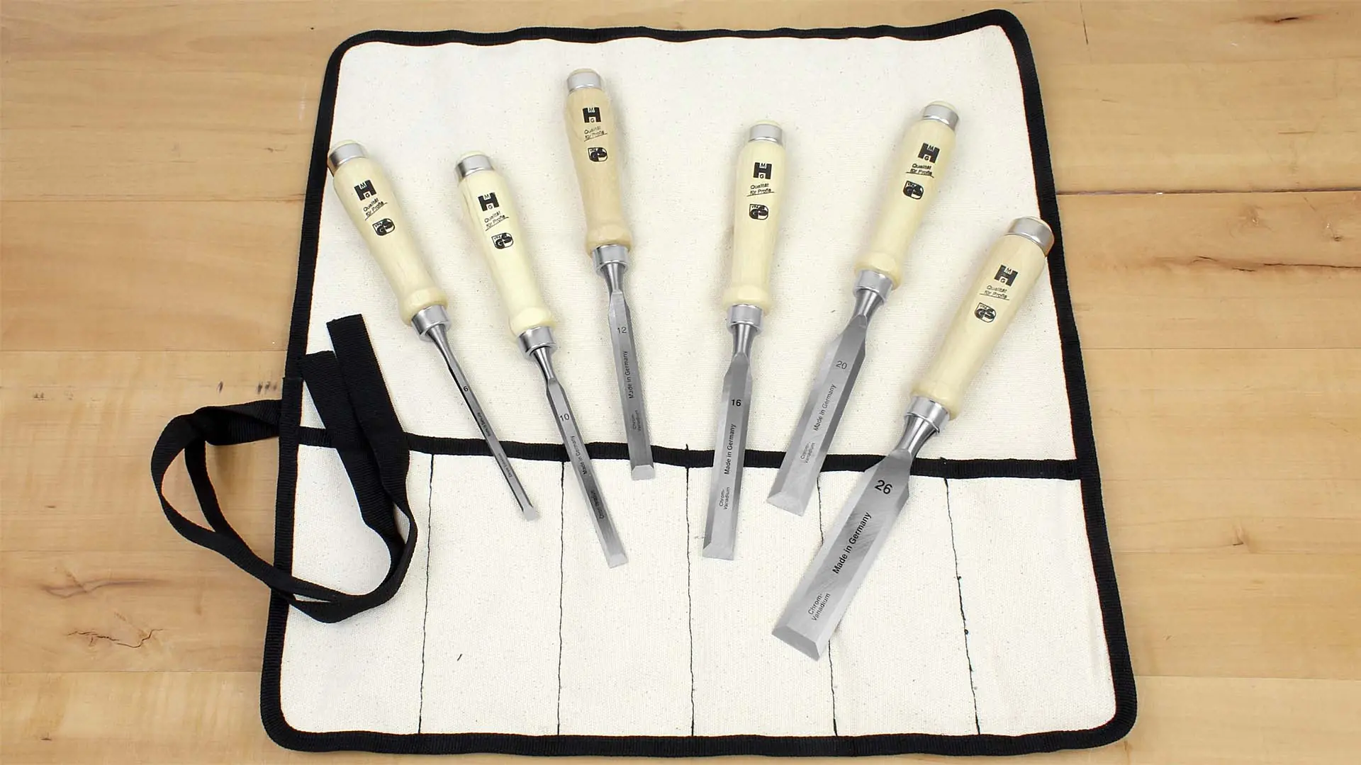 Set of 6 MHG Chisels Blade grinded only with wooden Handle 6-10-12-16-20-26 mm in Canvas Tool Roll