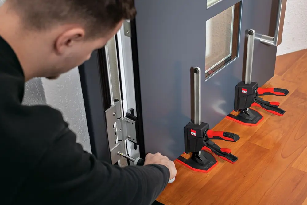 One-Handed Assembly Tool BEYCEPS BESSEY