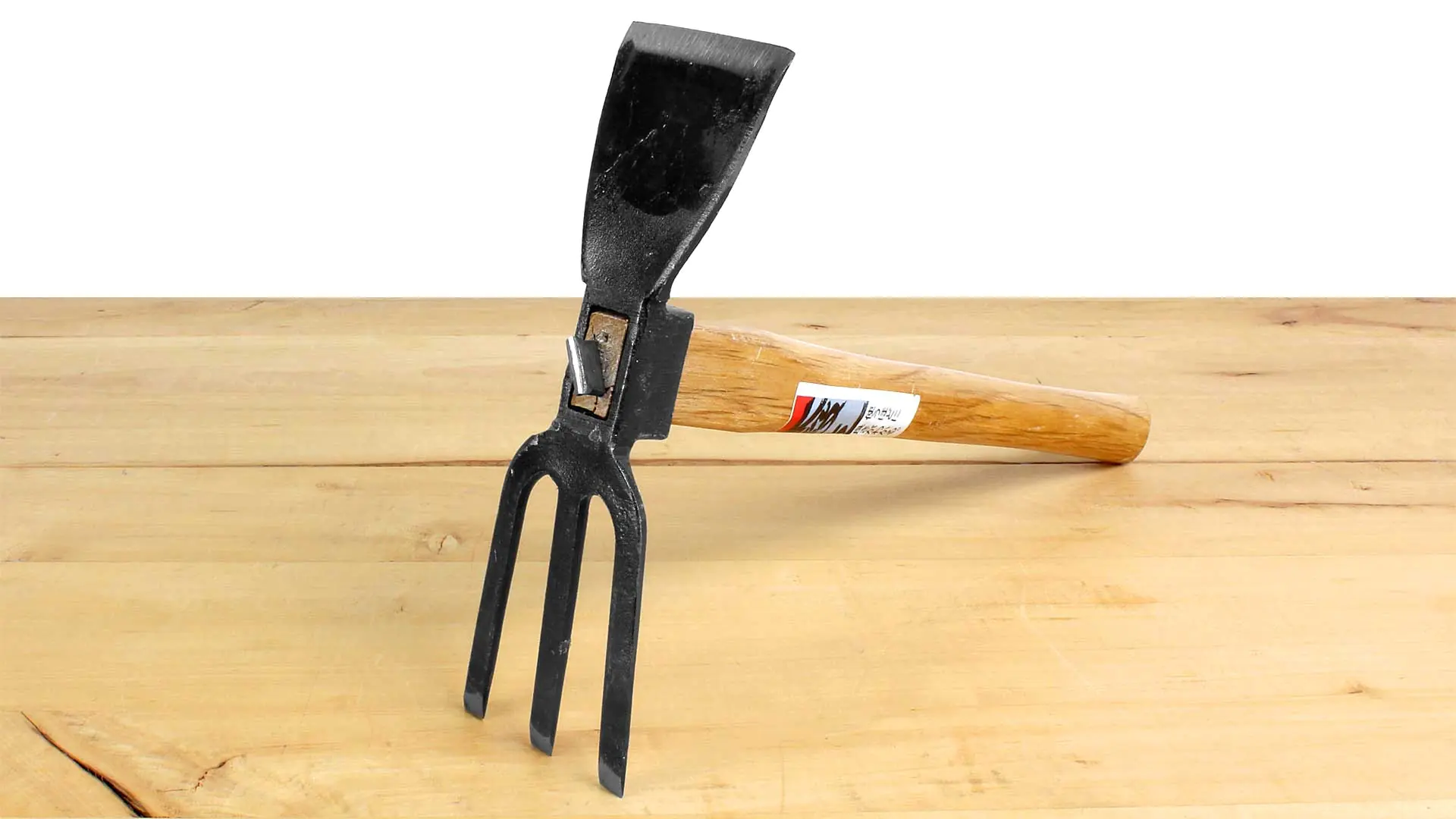 Jap. small Hoe with 3 Prongs and wide Blade (Ikagata) Head Size 70  x 240 mm Handle 390 mm TSUKURU