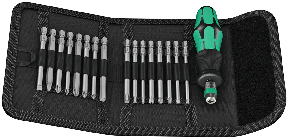 Bit Set Kraftform Kompakt 60 with 16 Bits 89 mm long and 816 R WERA Bit Holder