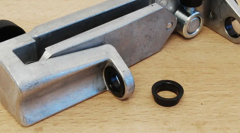 Plastic Bearing for SE-77/SE-76 (also suit old SVH-60)
