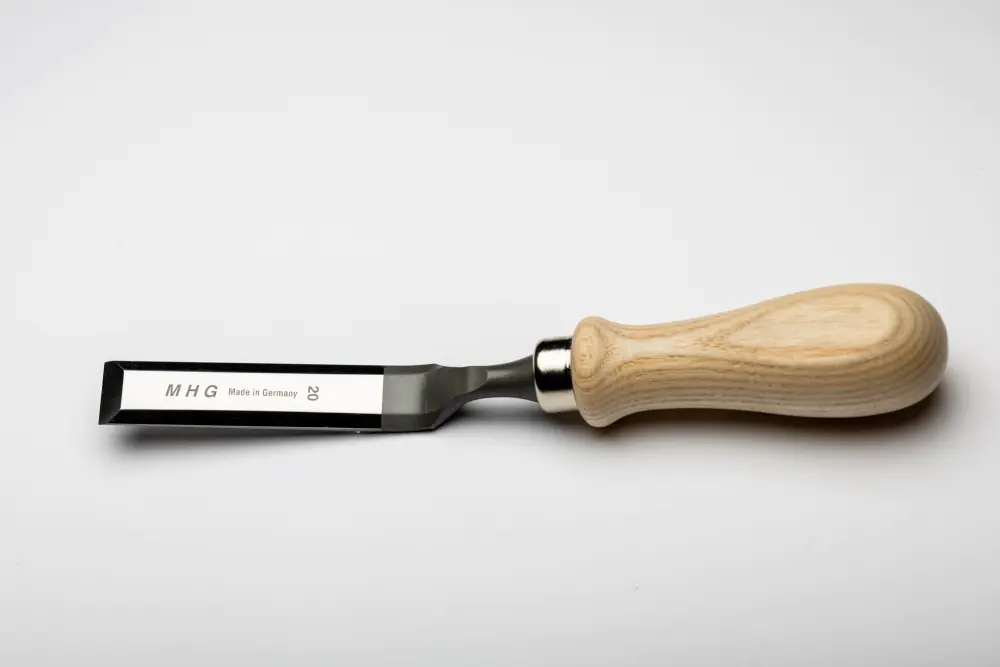 MHG Straight Chisel with Flat Cutting Edge