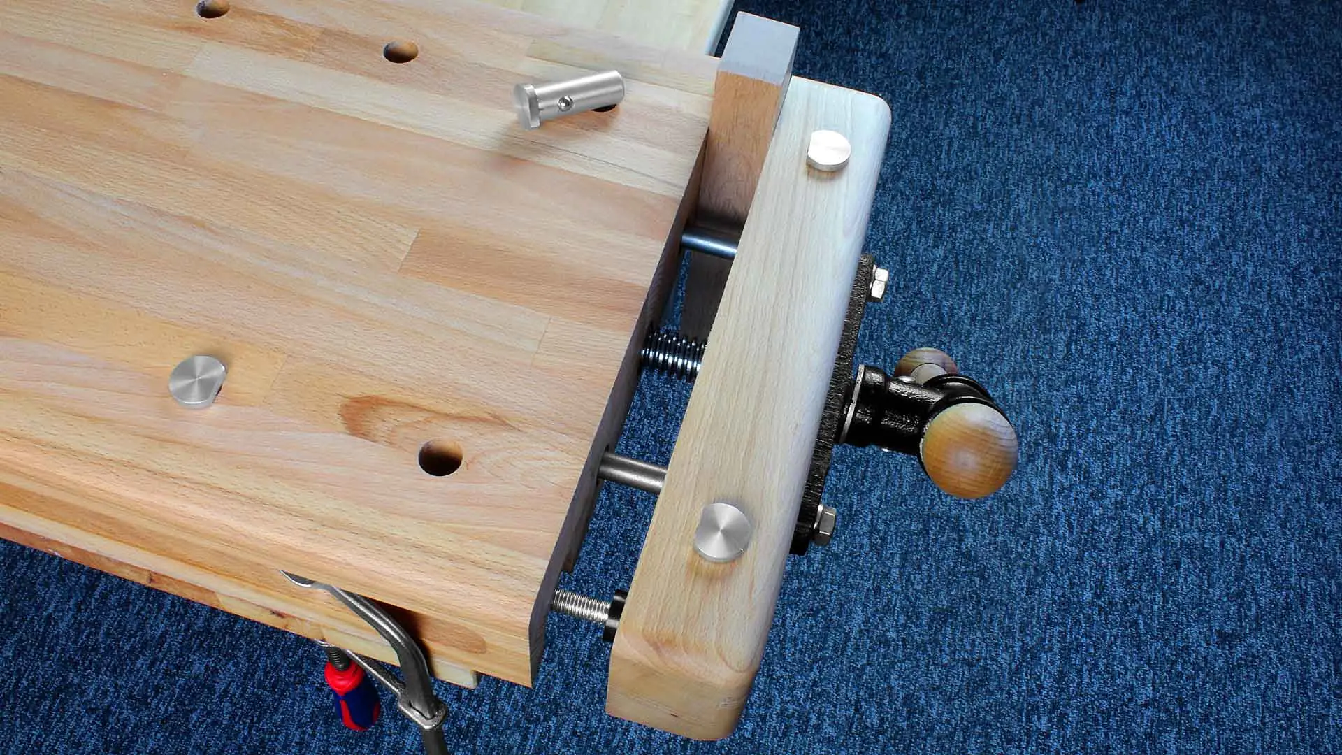 Mobile Workstation with tommy bar, depth including jaw 530 mm, width 350 mm PINIE Mobile Workstation with tommy bar, depth including jaw 530 mm, width 350 mm PINIE