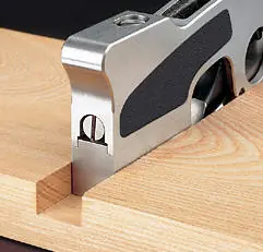 Shoulder Plane Medium with PM-V11-Steel Blade Blade Width 0.700 in. (18 mm) VERITAS Shoulder Plane Medium with PM-V11-Steel Blade Blade Width 0.700 in. (18 mm) VERITAS