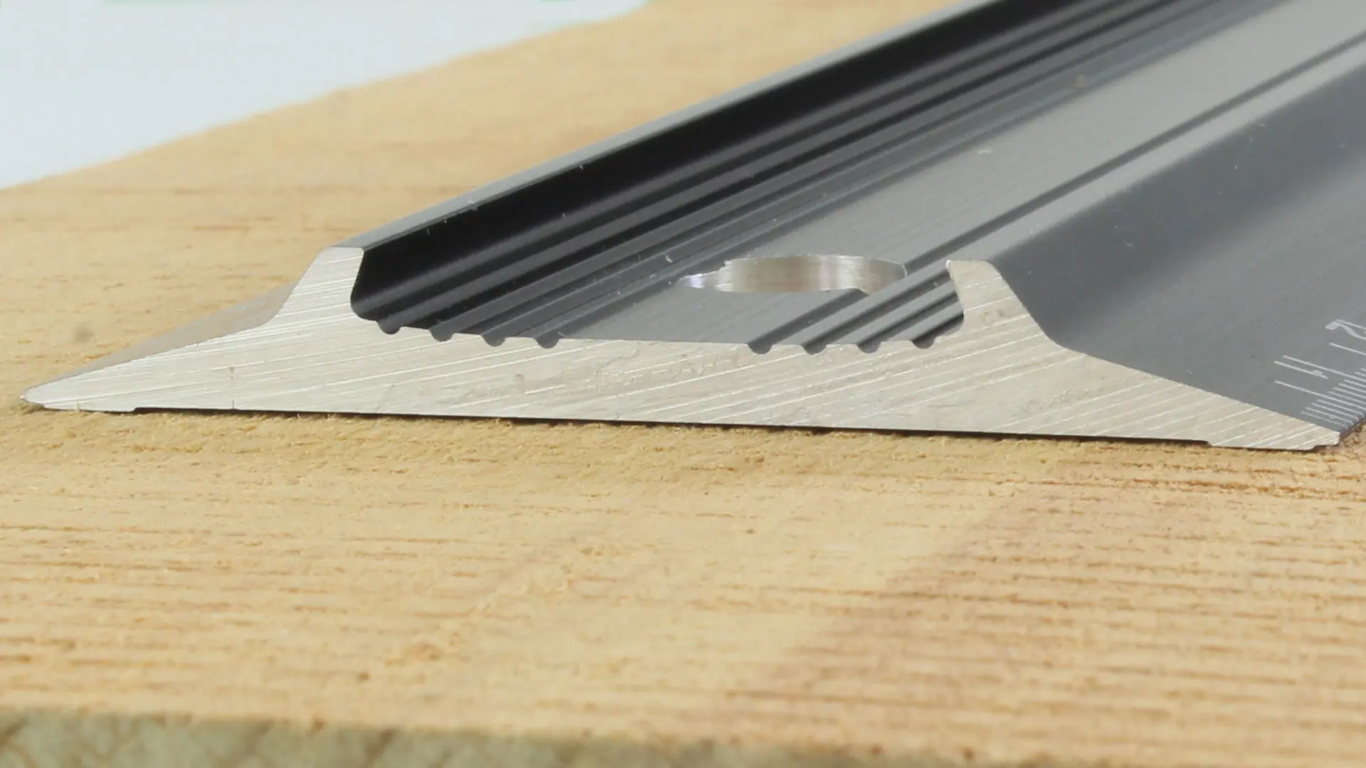 aluminium ruler Metric 30cm VERITAS aluminium ruler Metric 30cm VERITAS