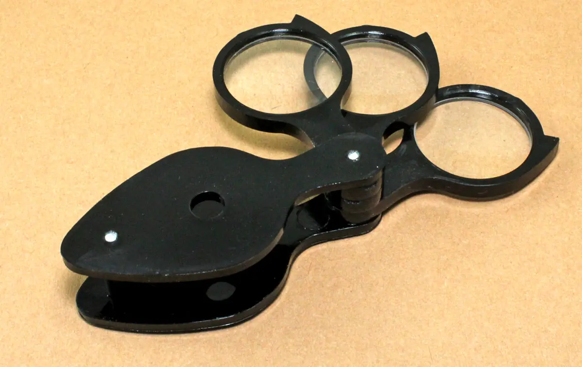 Magnifying Glasses for 3.5-7.0-10.5 Times Magnification Lens Diameter 23 mm SHINWA