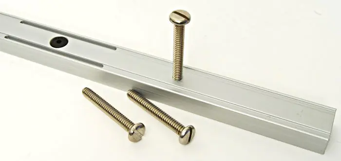 Slotted Pan Head Screw 10-24 UNC x 1-1/2 inch