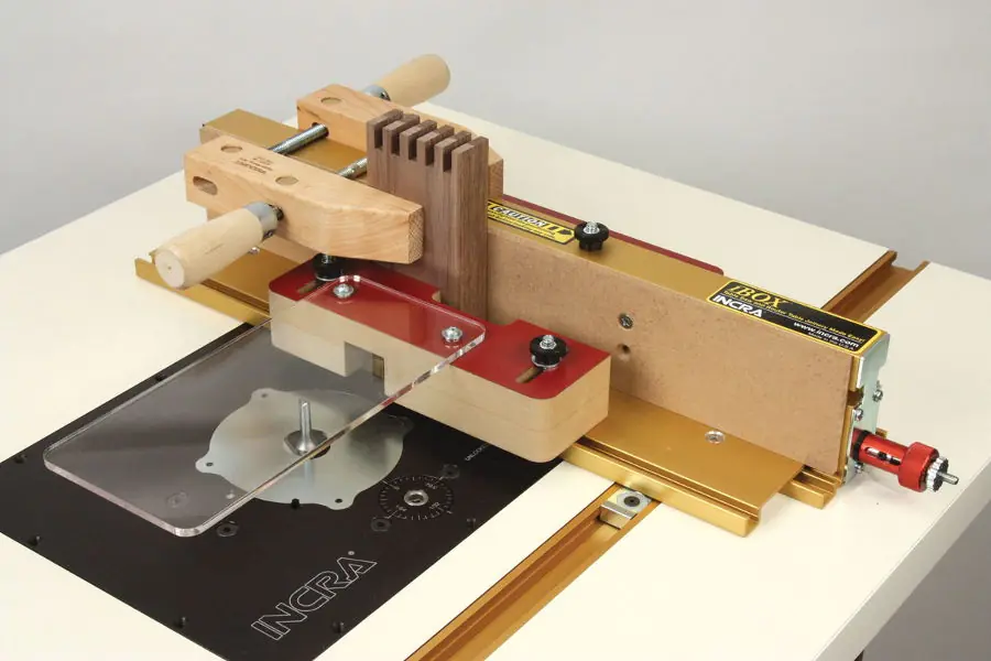 INCRA I-BOX - Box Joint Jig for the Router Table (Warning: Not for use on table saw!)