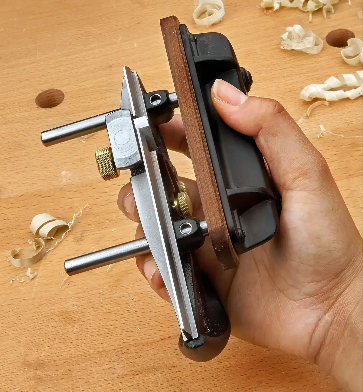 Box-Maker’s Plow Plane Right-Hand VERITAS