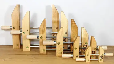 Wooden Hand Screw Clamp Jaw Length 4 inch (102mm) Opening 2-1/4 inch (57mm) Throat Depth 2 inch (51mm) DUBUQUE Wooden Hand Screw Clamp Jaw Length 4 inch (102mm) Opening 2-1/4 inch (57mm) Throat Depth 2 inch (51mm) DUBUQUE