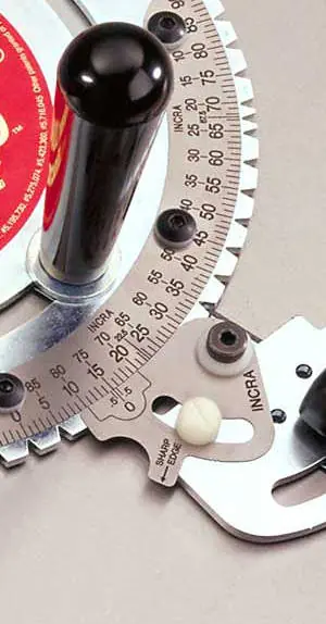 INCRA Miter 1000 with Track Fence 457 mm and Sliding Stop (with METRIC scale) INCRA Miter 1000 with Track Fence 457 mm and Sliding Stop (with METRIC scale)