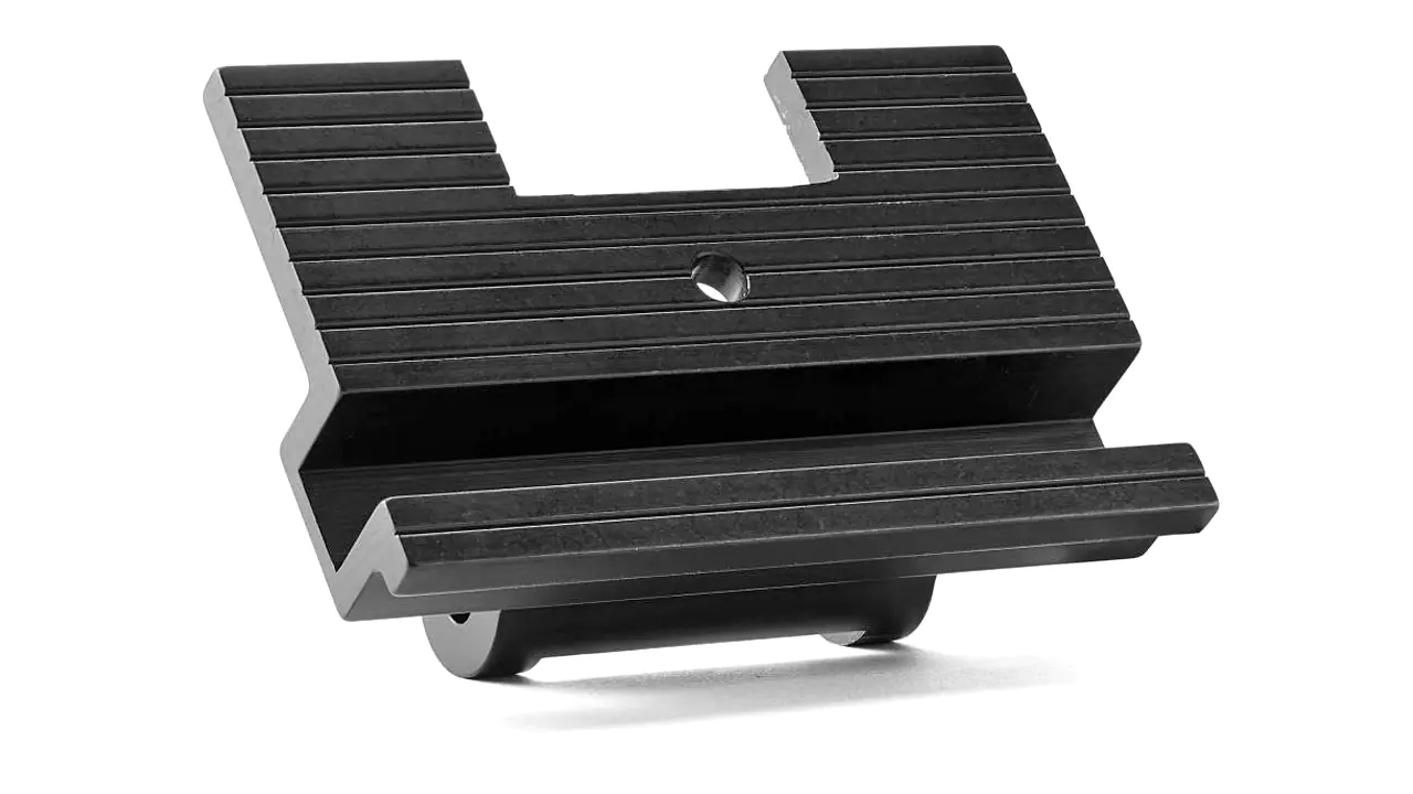 Table for 38 mm (1-1/2 inch) wide Wheels for VERITAS Grinder Tool Rest