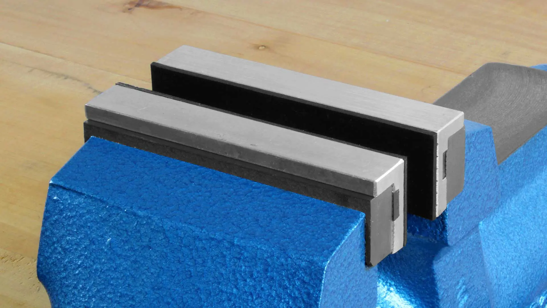 Pair Magnetic Aluminium Jaws 125mm with Rubber Layers for YORK Mechanic's Bench Vice