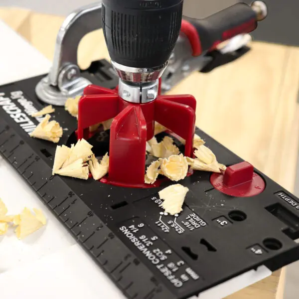 EuroHingeJig™ - Drilling jig for concealed hinges MILESCRAFT EuroHingeJig™ - Drilling jig for concealed hinges MILESCRAFT
