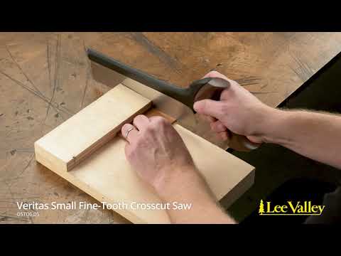 Fine-Tooth Crosscut Saw Blade 9 inch (229 mm) Pitch 22 TPI (1.15 mm) VERITAS